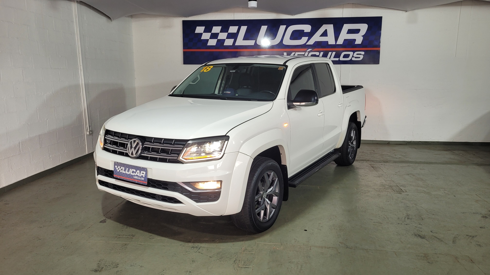 AMAROK HIGHLINE 3.0 V6 4X4 AUT.